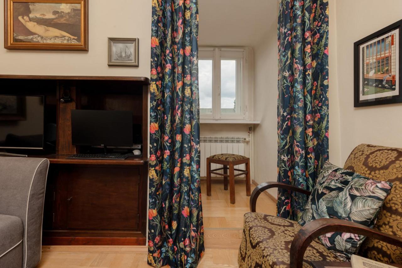 Atmospheric Apartment Next To Warsaw Old Town Square By Noclegi Renters Exterior photo