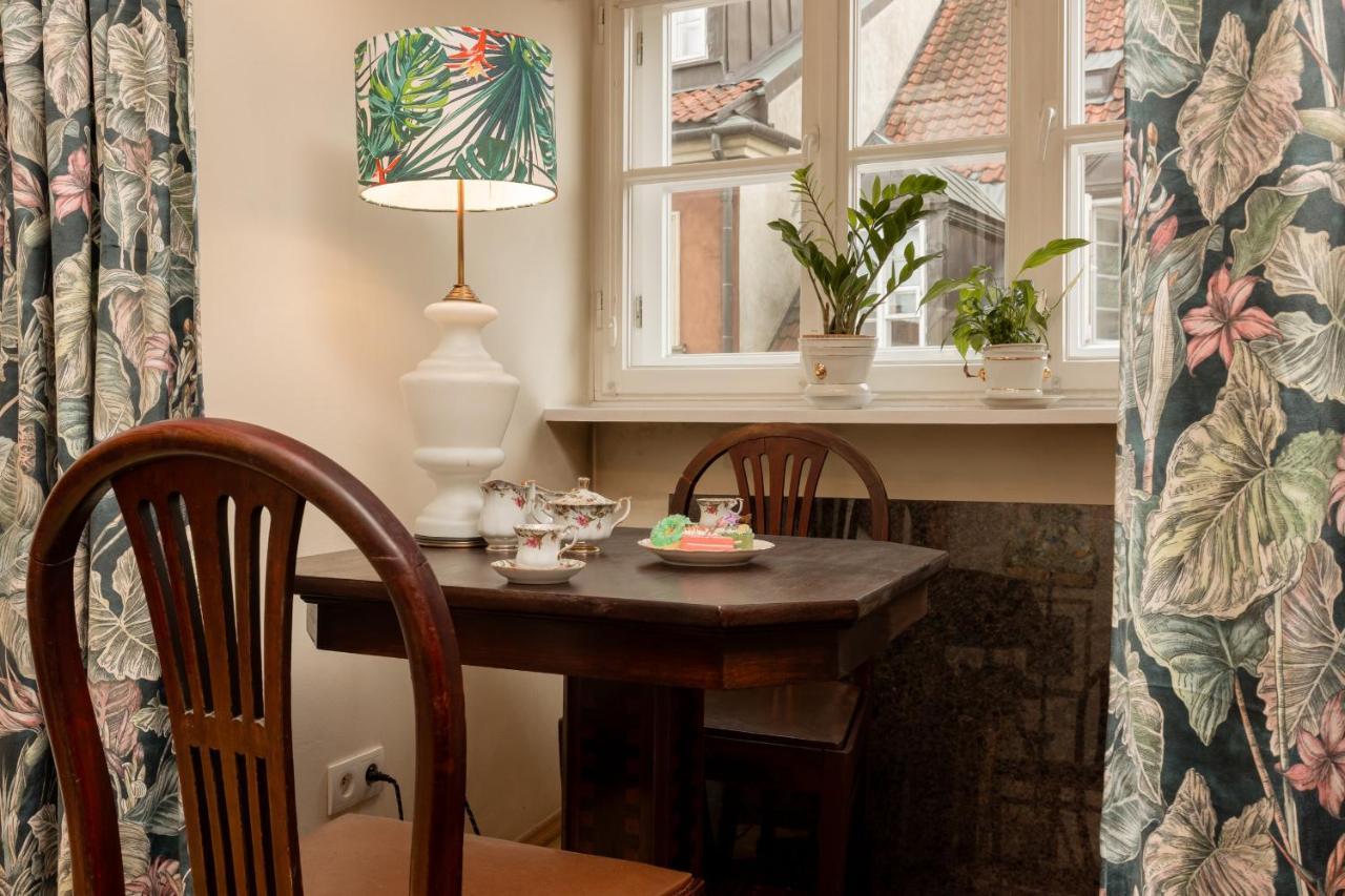 Atmospheric Apartment Next To Warsaw Old Town Square By Noclegi Renters Exterior photo